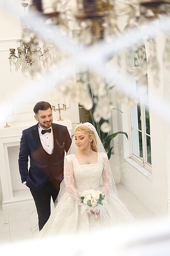 Kristal Zarina 2023 model gelinlik - Görsel 17