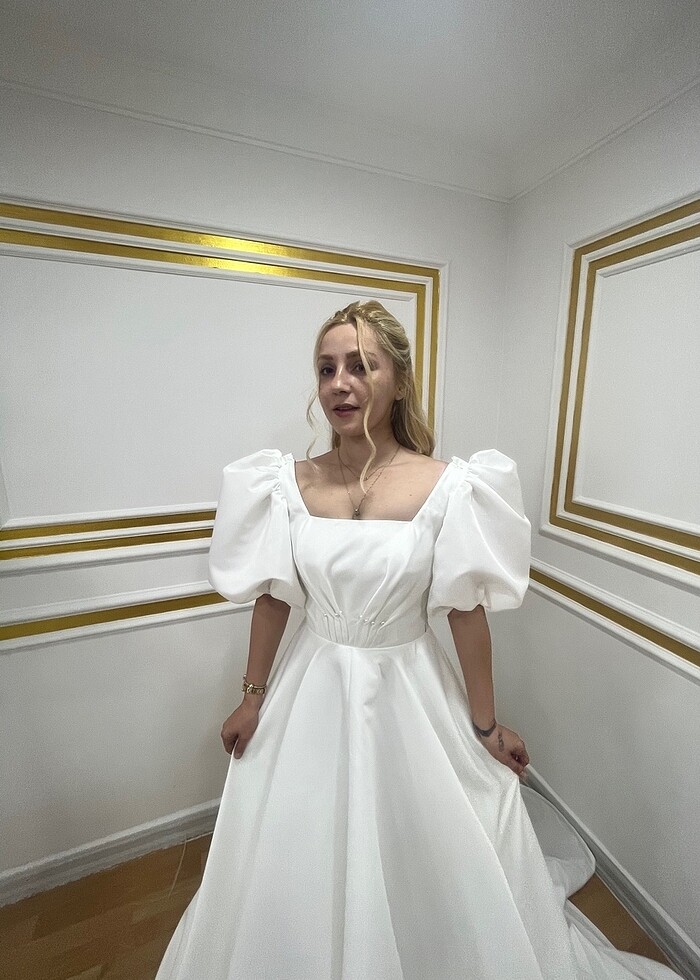 Nikah Elbisesi Kuyruklu ve Balon Kol - Görsel 4