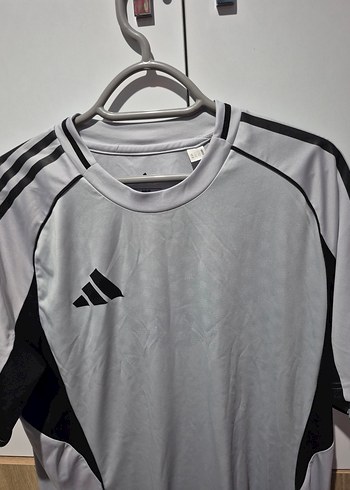 Adidas Tiro Antrenman Üstü Az Kullanılmış. - Görsel 2