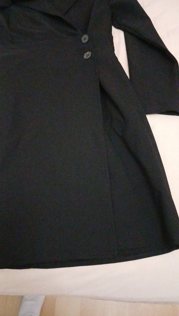 Düğmeli Siyah Uzun Kadın elbise - Görsel 3