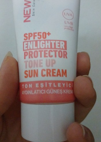 New Well SPF50+ Ton Eşitleyici Güneş Kremi - Görsel 2