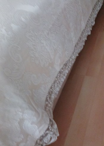 İşlemeli Beyaz Parlak Yatak Örtüsü - Görsel 4