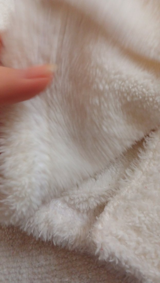 beyaz kiz cocuk pelus mont - Görsel 5