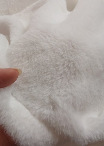 Kız Çocuk Beyaz Kapüşonlu Kürklü Panço - Görsel 7