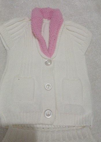 Kız Çocuk Beyaz Triko Süveter ve Etek Takımı - Görsel 3