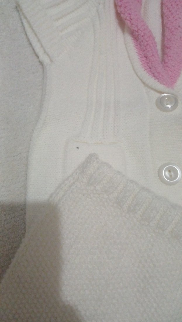 Kız Çocuk Beyaz Triko Süveter ve Etek Takımı - Görsel 4