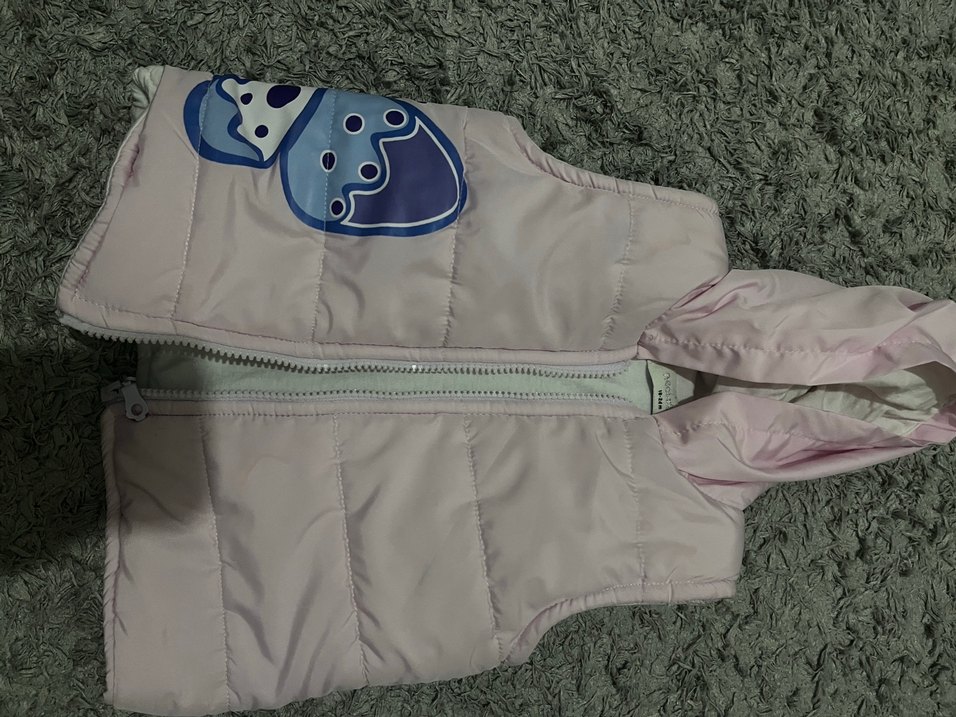 Kız Çocuk Kapüşonlu Gri Nakışlı Yelek - Görsel 2