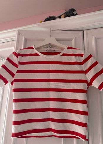 Kırmızı Beyaz Çizgili Kısa Kollu Tişört - Görsel 2