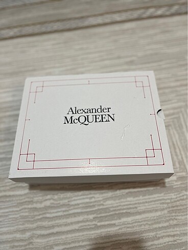 Alexander McQueen Sıfır kutulu MCQUEEN