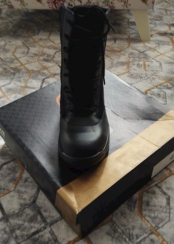 2 adet Siyah Erkek Kauçuk Bağcıklı Bot - Görsel 2