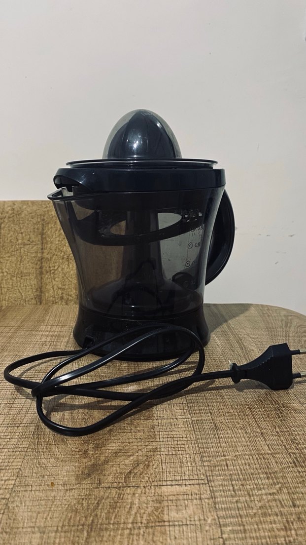 VESTEL Siyah Elektrikli Narenciye Sıkacağı - Görsel 3