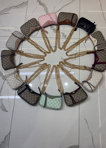 Zara Zincir Detaylı Modern Klasik Kadın Deri Çanta