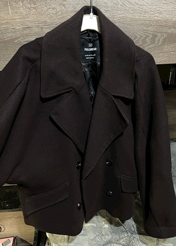 Pull and Bear Sikligin Simgesi Siyah Pelus Ceket