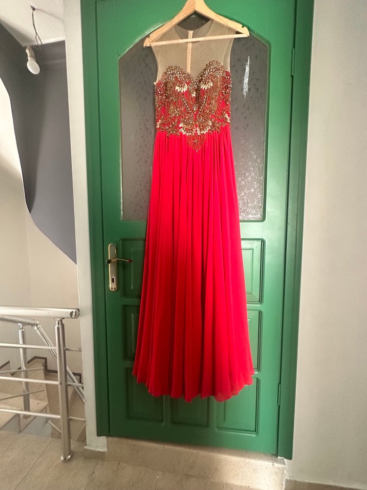 Kırmızı İşlemeli Straplez Uzun Elbise - Görsel 4