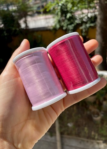 Pembe boncuk sarma ipleri