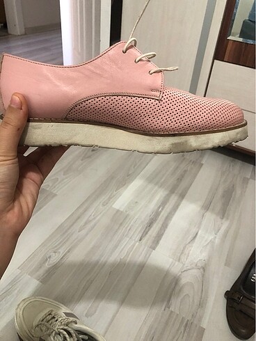 39 Beden Ataköy 39 numara hakiki deri pembe bağcıklı ayakkabı