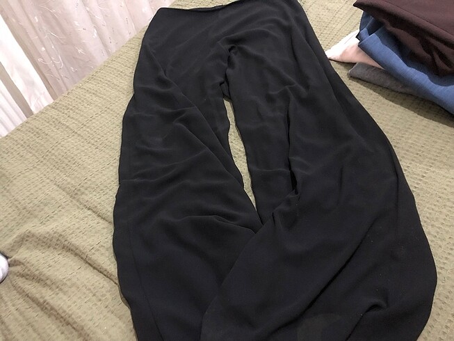 42 Beden Şifon siyah pantolon 40 -42 beden