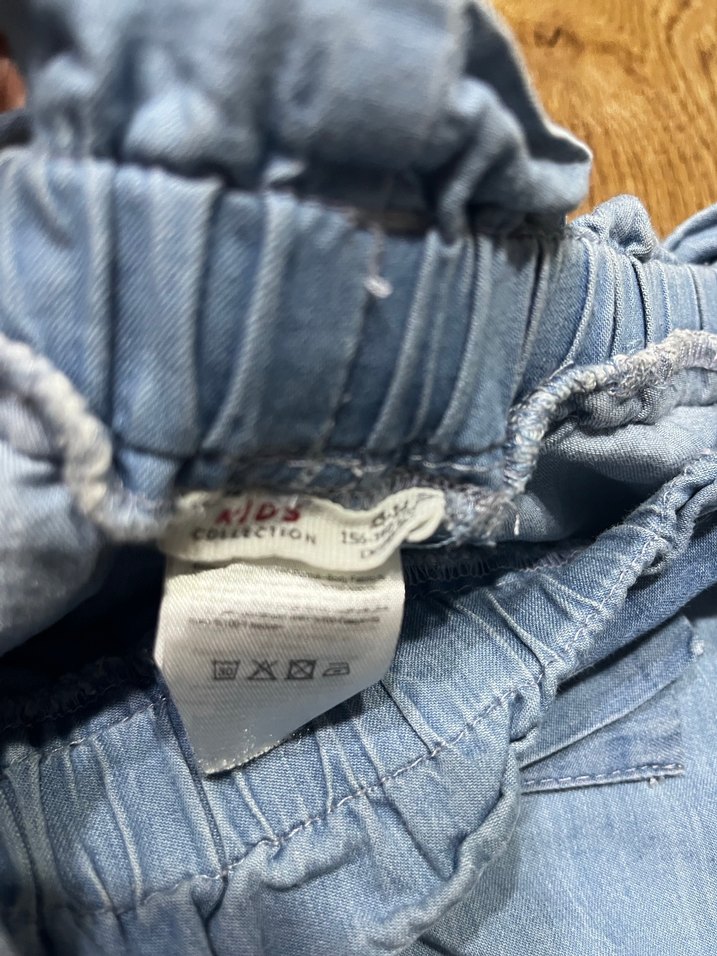 Kız çocuk Mavi Kemerli Mini Kot Şort - Görsel 2