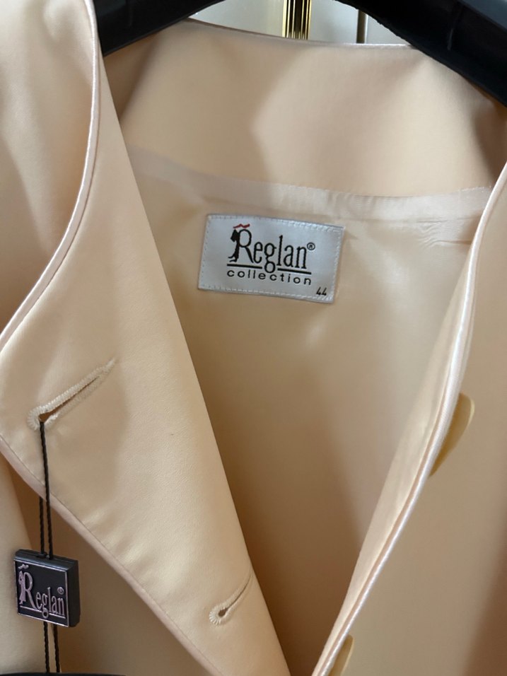 Pudra rengi Düğmeli Kadın Blazer Ceket Etek takım - Görsel 2