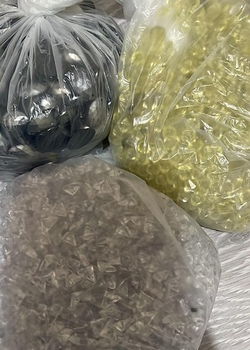 Renkli Boncuk ve Payet Seti - Görsel 4