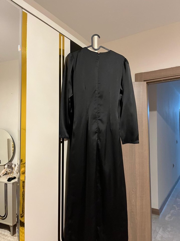 Siyah Uzun Kadın Elbise, Drapeli, Gotik Stil - Görsel 3