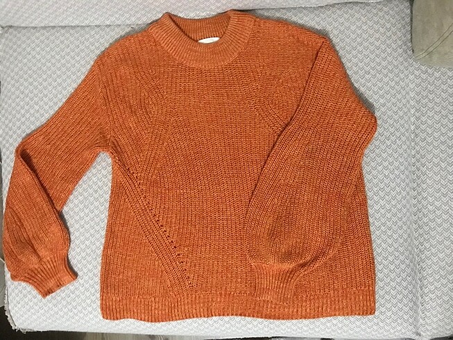H&M kazak