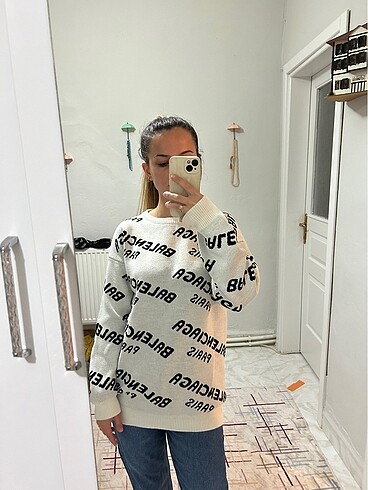 Balenciaga kazak