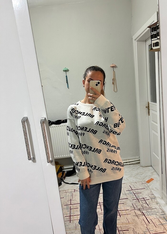 Balenciaga kazak - Görsel 2