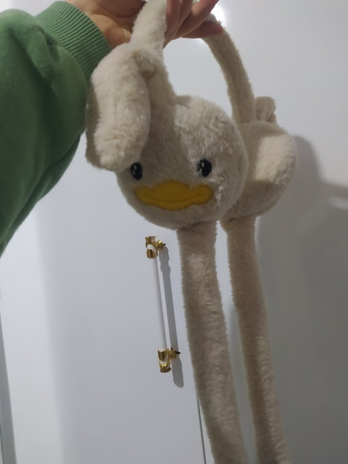 Uzun Beyaz Peluş kız çocuk kulaklık - Görsel 2