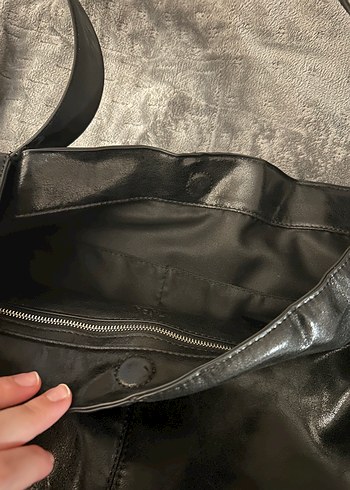 Zara Siyah Deri Kadın Çanta - Görsel 3
