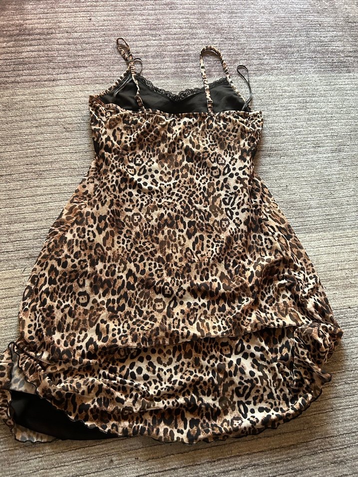 Kahverengi Leopar Desenli Dantel Mini Elbise - Görsel 3