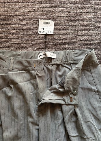 Bershka Pantolon - Görsel 3