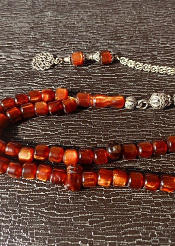 Tarzı Erkek Tesbih - Koyu Kahverengi eski kehribar 45 habbe - Görsel 3