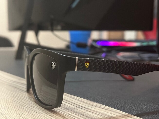 Ray Ban Ray Ban ferrari model orijinal güneş gözlüğü