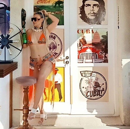 Tasarım plaj kıyafeti - Görsel 2