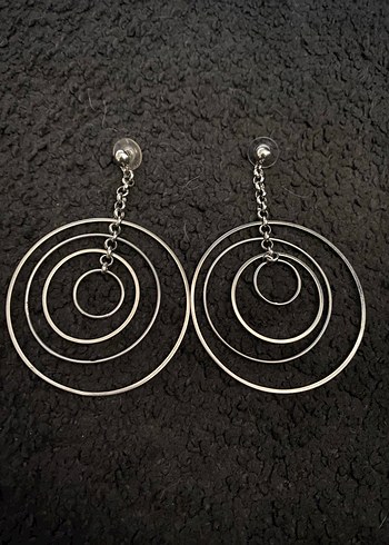 Zincir Detaylı Uzun Siyah Kadın Küpe - Görsel 4