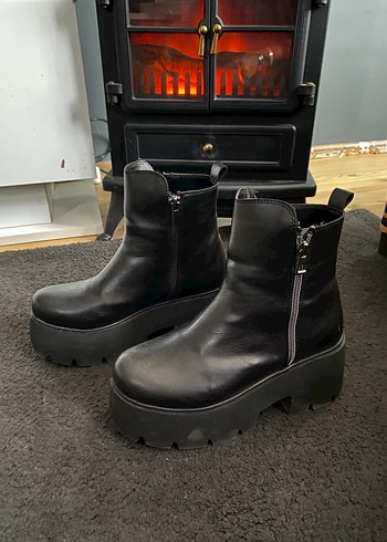 Kadın Siyah Deri Gotik Topuklu Bot - Görsel 8