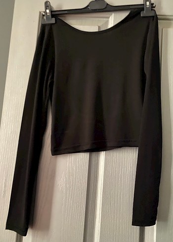 Zincir Detaylı Siyah Uzun Kollu Mini Bluz - Görsel 4