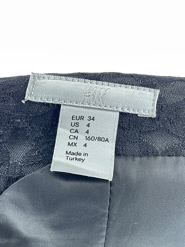 34 Beden siyah Renk H&M Günlük Elbise %70 İndirimli.