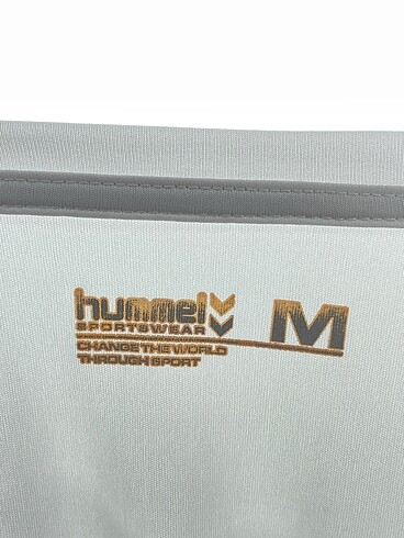 m Beden beyaz Renk Hummel T-shirt %70 İndirimli.