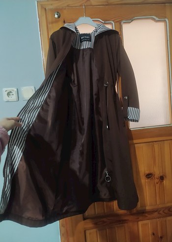 Uzun Kahverengi Fermuarlı Trençkot - Görsel 4