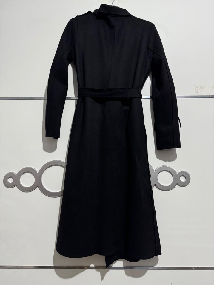 Siyah Uzun Kadın Kap - Görsel 2