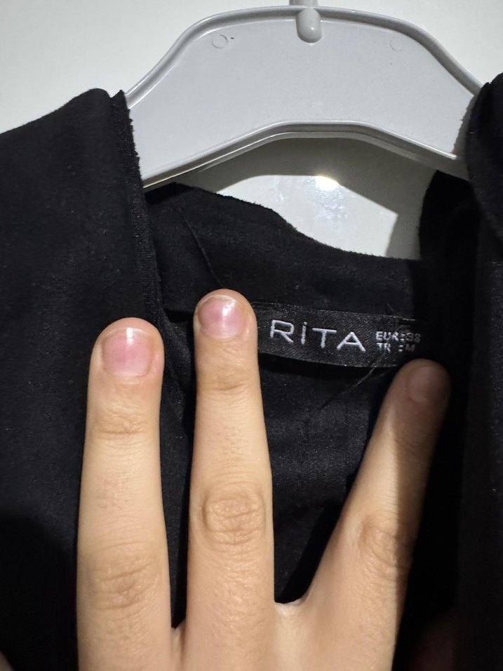 Siyah Uzun Kadın Kap - Görsel 3