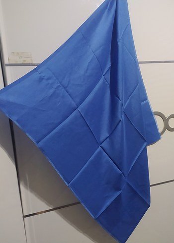 Parlak Mavi Eşarp - Görsel 4