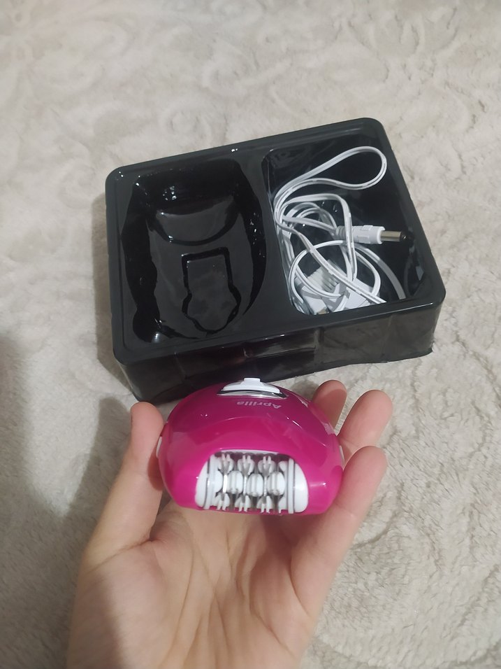 Aprilla Pembe Renkli Epilatör - Görsel 4