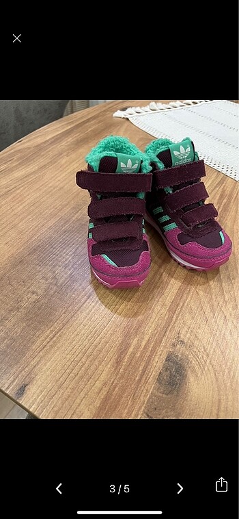 Adidas Sıfır ayarında Adidas bebek botu