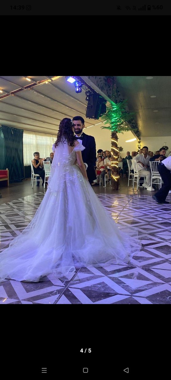 Beyaz Straplez A Kesim Gelinlik - Görsel 4