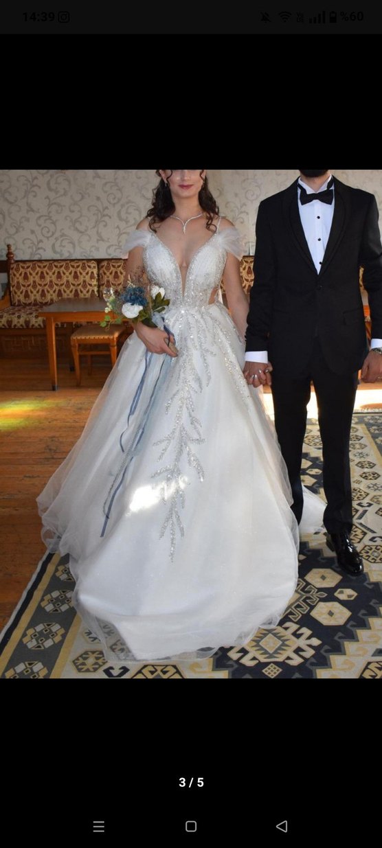 Beyaz Straplez A Kesim Gelinlik - Görsel 3