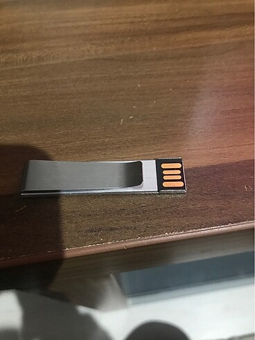 Diğer USB bellek 14Gb