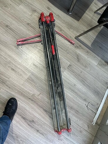  Beden Fayans kesme makinası